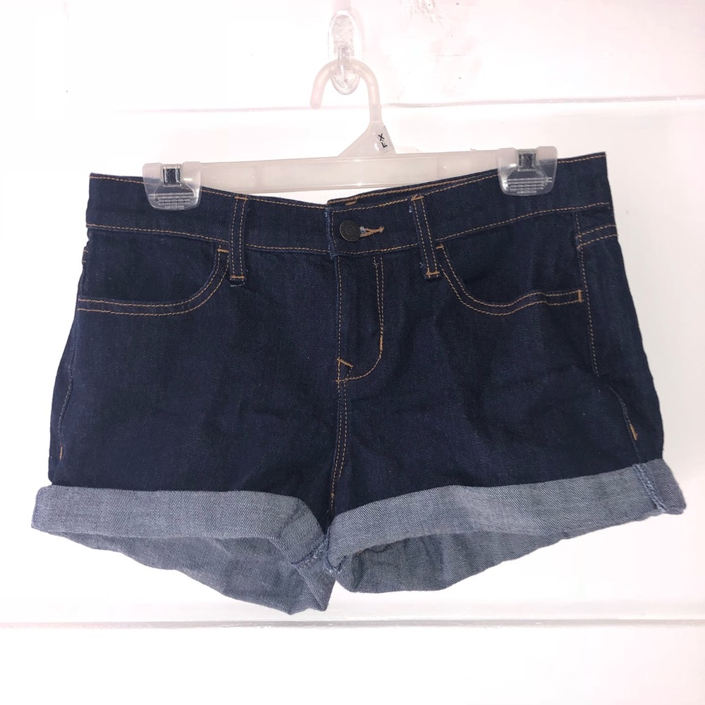 Old Navy Semi-Fitted Stretch Jean Shorts